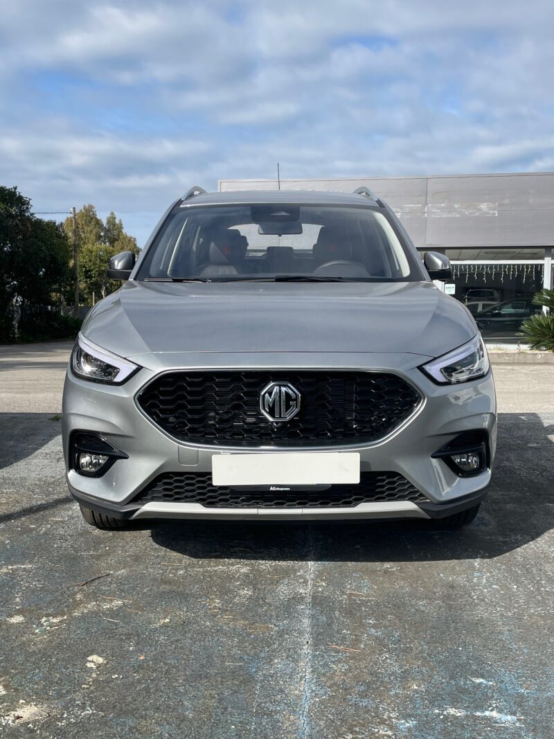 MG ZS 10T AT6 LUXURY
